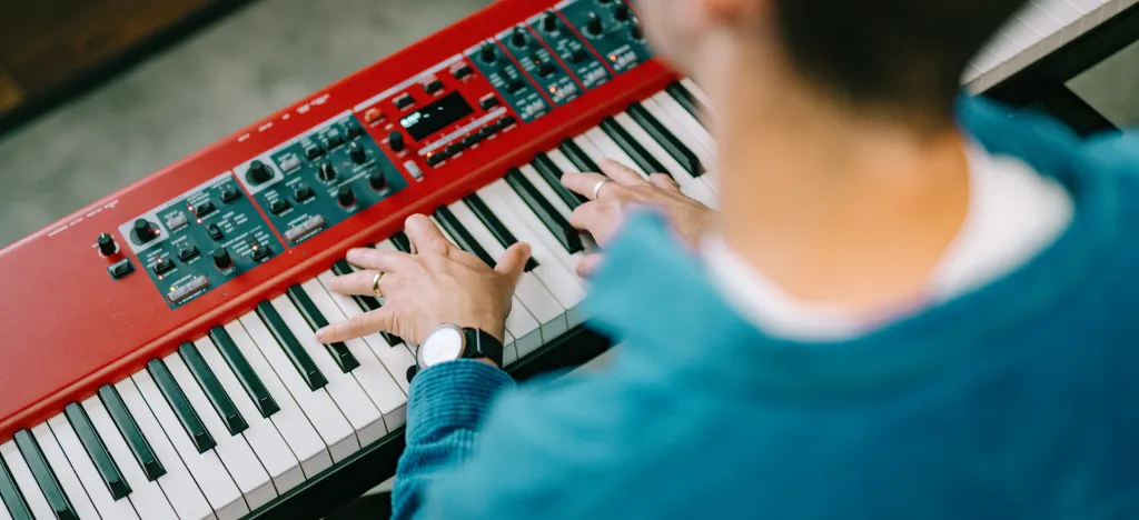 Being an adult is a real advantage when learning piano