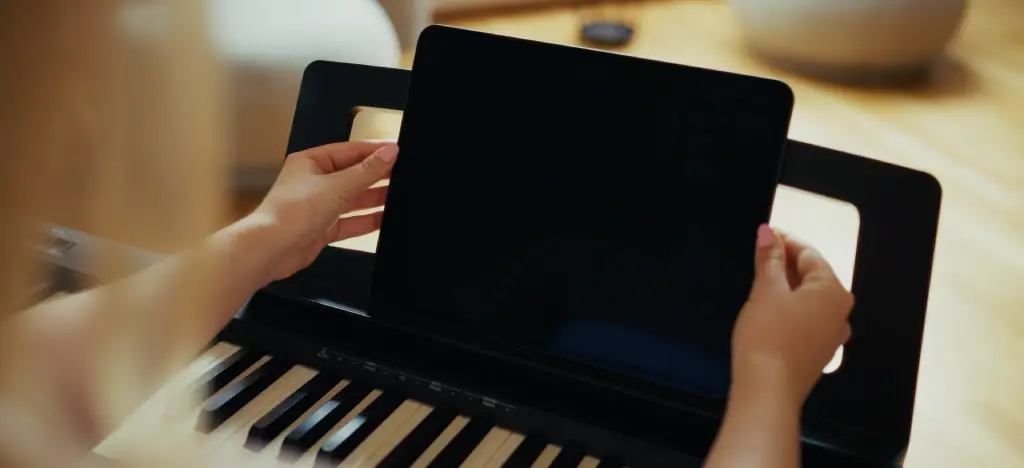 Get your setup right for piano practice.webp